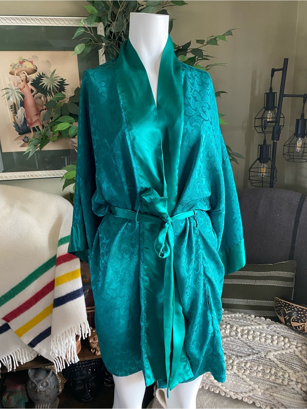 Vintage Victoria Secret Gold Label Satin Kimono Robe